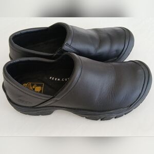 KEEN Utility PTC Slip‑On II Clogs – Women’s Size 8 – Black Leather